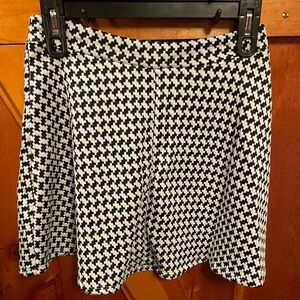 Charlotte Russe skater skirt. Small. Checkered pattern. Excellent condition.